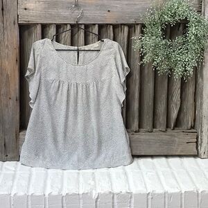 Ann Taylor LOFT babydoll style top in cream with black dots